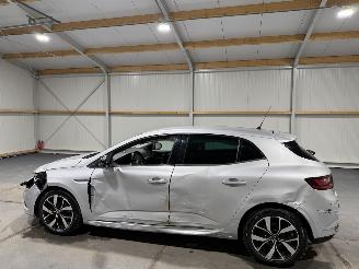 Renault Mégane 1.3TCE 103kW Automaat Bose picture 11