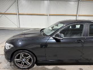 BMW 1-serie 120D 140kW Automaat High Executive picture 13