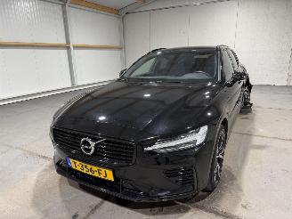 Volvo V-60 2.0T6 Recharge 186kW AWD R-Design picture 10