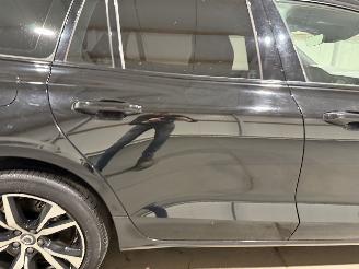 Volvo V-60 2.0T6 Recharge 186kW AWD R-Design picture 29