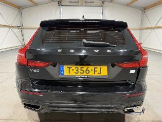 Volvo V-60 2.0T6 Recharge 186kW AWD R-Design picture 27