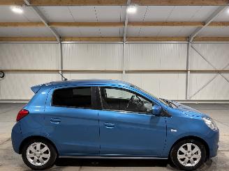 krockskadad bil auto Mitsubishi Space-star 1.0 52kW Bright ECC 2015/1