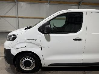 Toyota Proace 50kWh Electric Worker 100kW picture 13