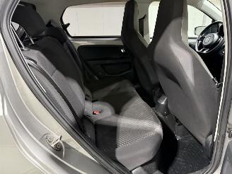 Volkswagen Up! 1.0 44kW High BlueMotion Airco picture 29