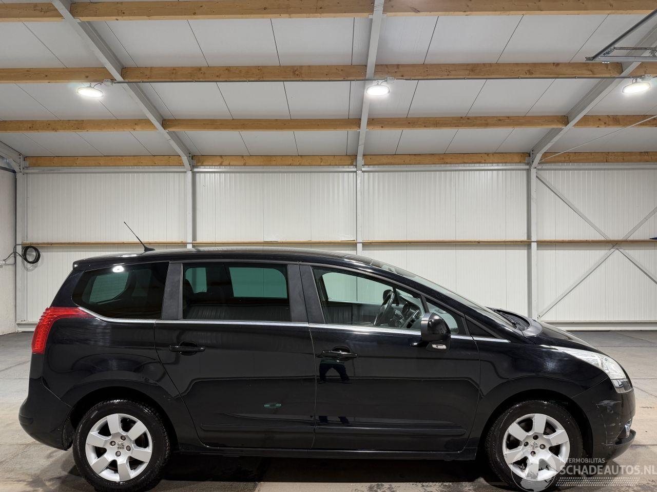 Peugeot 5008 1.6VTi 88kW Blue Lease