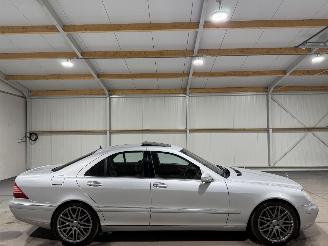 skadebil auto Mercedes S-klasse 500 5.0V8 225kW Automaat Schuifkantel Memory Luchtvering 2004/5