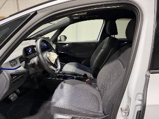 Volkswagen ID.3 59kWh 150kW Pro Business picture 36