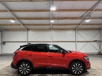 krockskadad bil auto Renault Austral 1.2Mild Hybrid 96kW Pano Advanced 2024/12