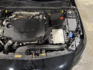 Mercedes Cla-klasse 200D 110kW Automaat Pano Business Solution AMG picture 29