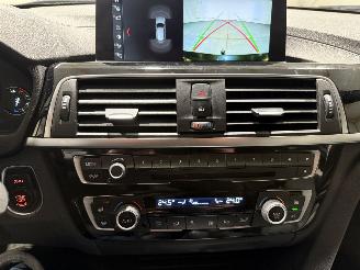 BMW 3-serie 318i 100kW Automaat Luxury Edition picture 21