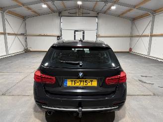 BMW 3-serie 318i 100kW Automaat Luxury Edition picture 7