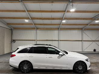 skadebil auto Mercedes C-klasse 180 125kW Automaat Pano Luxury Line 2022/2