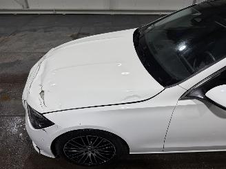 Mercedes C-klasse 180 125kW Automaat Pano Luxury Line picture 17