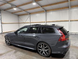 Volvo V-60 2.0T5 184kW Aut Polestar Momentum PRO Panorama picture 11