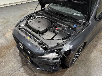 Volvo V-60 2.0T5 184kW Aut Polestar Momentum PRO Panorama picture 32