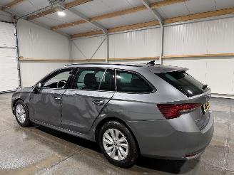 Skoda Octavia 1.5TSI 85kW Automaat MHEV Business Edition picture 11