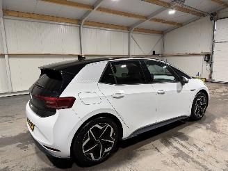 Volkswagen ID.3 58kWh 150kW First PLUS picture 5