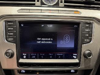 Volkswagen Passat 1.6TDI 88kW Automaat Pano Business Edition picture 32
