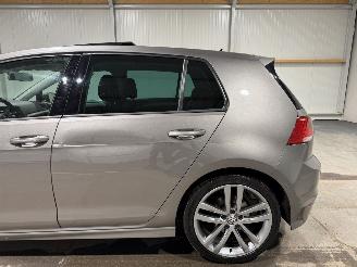 Volkswagen Golf 1.4TSI 110kW ACT Business Edition R Pano picture 16