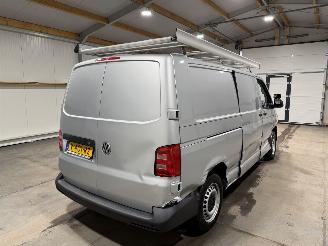 Volkswagen Transporter 2.0TDI 84kW L2H2 Highline picture 6