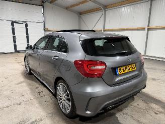 Mercedes A-klasse 180 90kW Automaat Pano Prestige picture 12