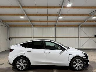 krockskadad bil auto Tesla Model Y 58kWh 175kW RWD 2023/6