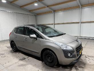 Peugeot 3008 1.6THP 115kW Clima Premiére picture 2