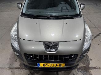 Peugeot 3008 1.6THP 115kW Clima Premiére picture 28