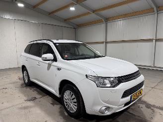 Mitsubishi Outlander 2.0PHEV 89kW AWD Automaat Instyle+ Schuifkanteldak picture 2