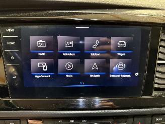 Volkswagen Transporter 2.0TDI 146kW Automaat 32 Bulli picture 34