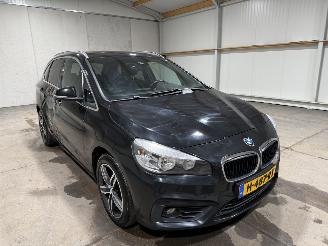 BMW 2-serie 218i 100kW Automaat Active Pano Tourer Executive picture 3