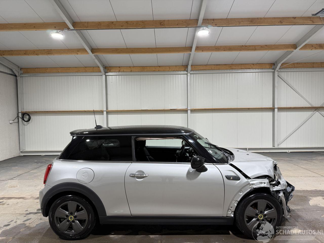 Mini Electric 33kWh 135kW Essential