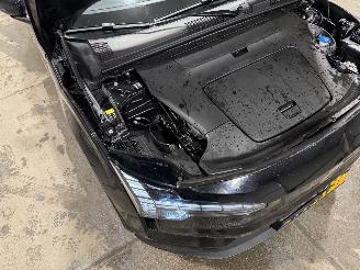 Volvo EX30 69kWh Extended Range Core 200kW Single Motor picture 25