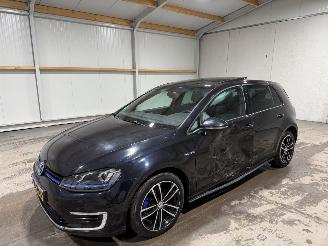 Volkswagen Golf 1.4TSI 110kW Automaat Pano GTE picture 9