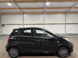 krockskadad bil auto Kia Picanto 1.0 51kW CVVT 2012/1