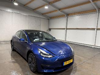 Tesla Model 3 60kWh Standard 175kW RWD Plus picture 3