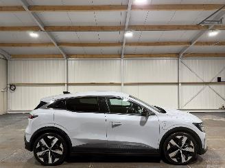 Damaged car Renault Mégane 60kWh 160kW Optimum Charge Techno 2023/6