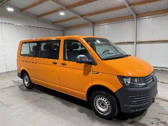Volkswagen Transporter 2.0TDI 75kW L2H1  9-Persoons Comfortline picture 2