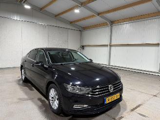 Volkswagen Passat 1.5TSI 110kW Camera Elegance picture 3