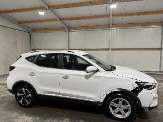 MG ZS 50kWh 130kW EV Standard Range Comfort picture 2