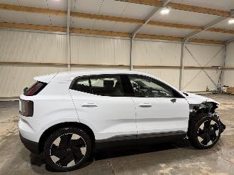 Volvo EX30 69kWh 200kW Single Motor Extended Range Plus picture 5