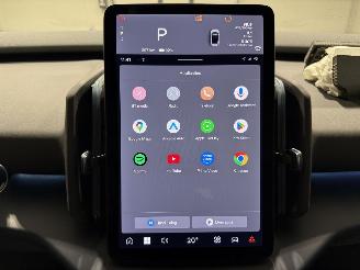 Volvo EX30 69kWh 200kW Single Motor Extended Range Plus picture 35