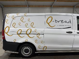 Mercedes Vito 110CDI 75kW  Koelwagen  Extra Lang picture 28