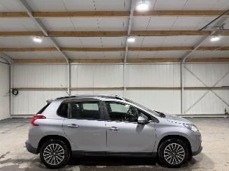 Schadeauto Peugeot 2008 1.2PureTech 60kW Automaat Pano Active 2016/2