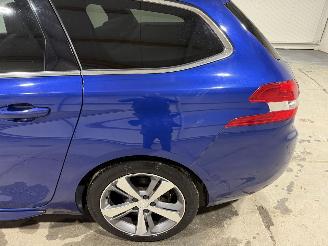 Peugeot 308 1.2PureTech 96kW GT-Line picture 15