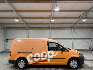 Unfall Kfz Van Volkswagen Caddy maxi 1.6TDI 75kW Cargocool BMT 2017/5
