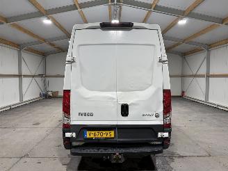 Iveco Daily 2.3 85kW Airco 35S12V H3 picture 7