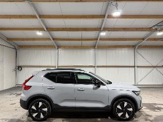 Coche accidentado Volvo EX40 70kWh Core 178kW Single Motor 2024/10