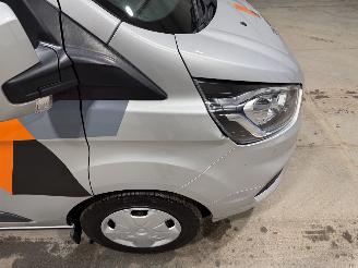 Ford Transit Custom D.C. 320 2.0TDCI 96kW L2H1 Trend DC picture 27