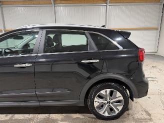 Kia e-Niro 64kWh 150kW Automaat Dynamicline picture 30
